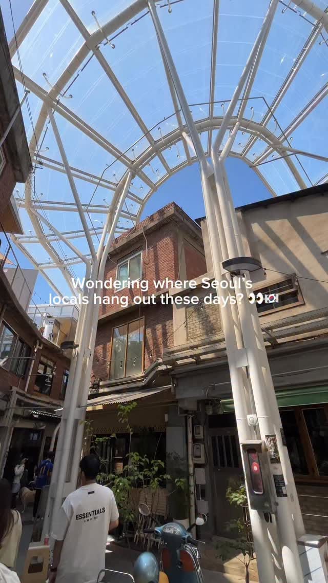 Facebook, Haebangchon Sinheung Market