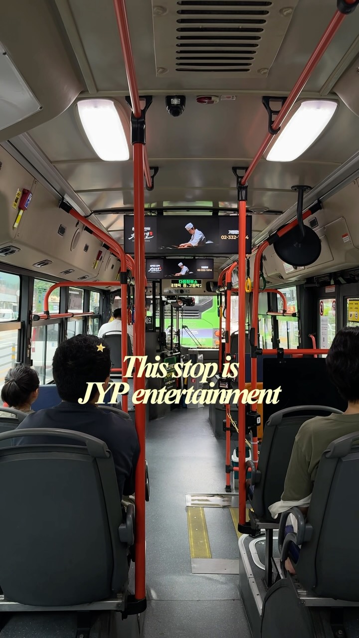 Ays🌒, JYP ENTERTAINMENT
