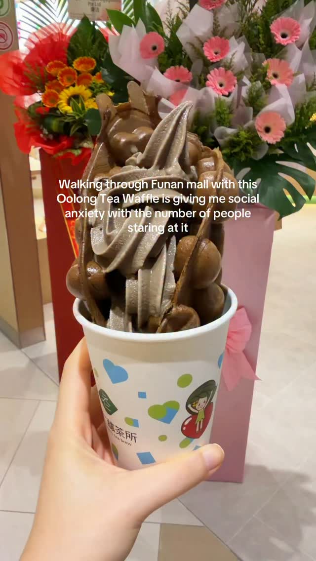 Deenise Glitz, Funan