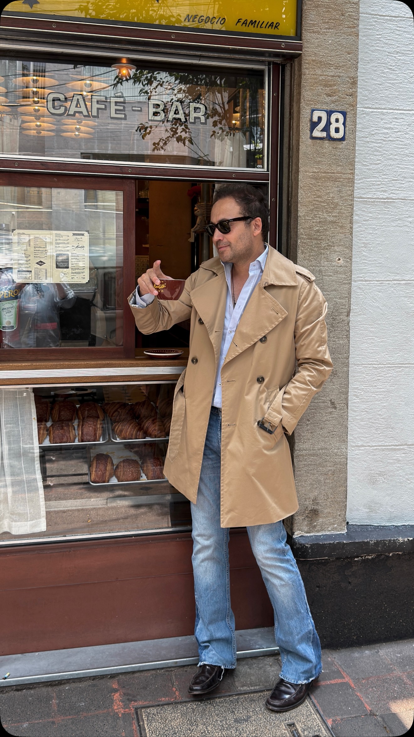 Carlos Salinas, Café Tormenta