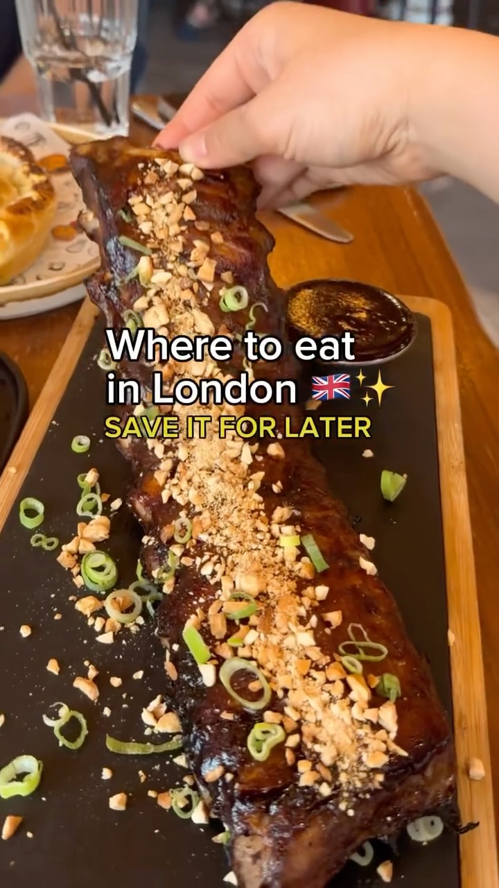 London Travel Tips, Piccadilly Circus