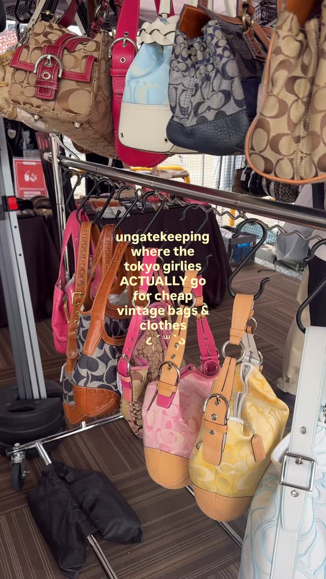Bernice ◡̈ 📍香港 & london, Tokyo City Flea Market