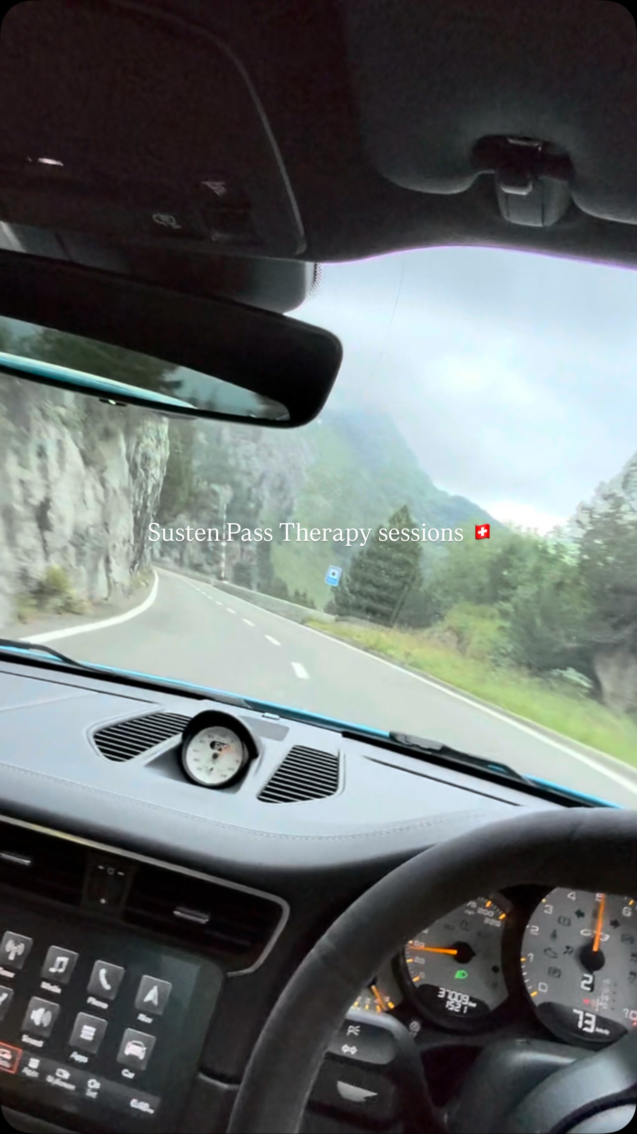 Toony, Susten Pass