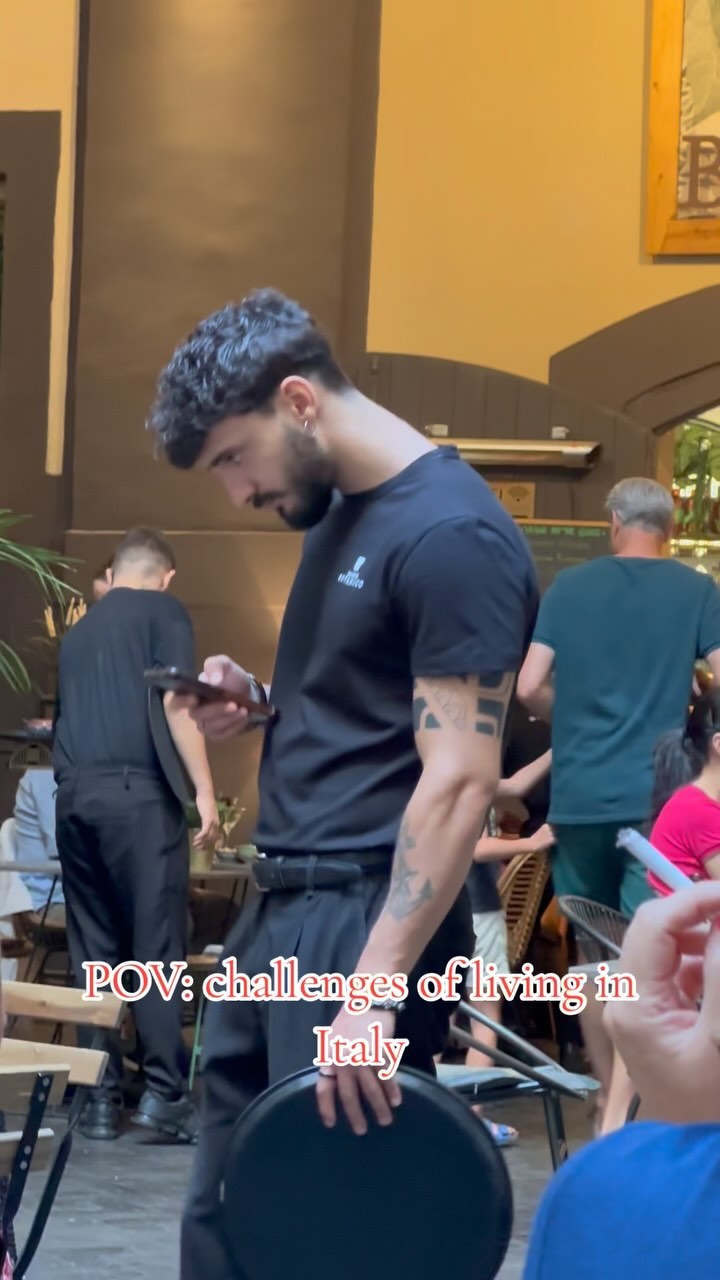 Growing Up Italian™️, La Lanterna