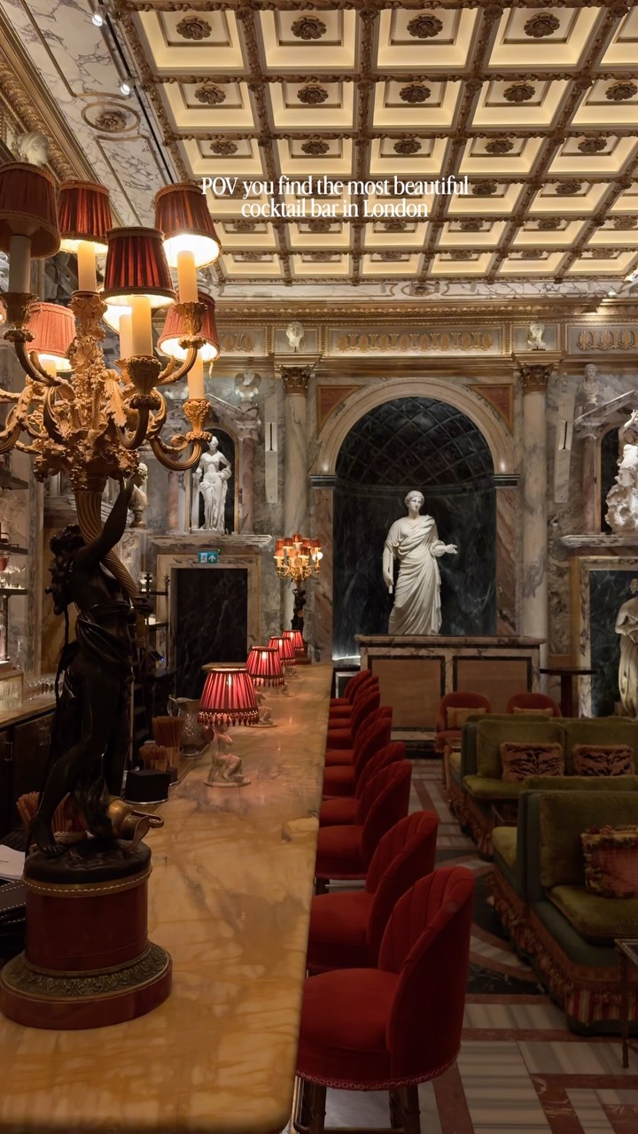 Caroline Muller• Photographer | Sustainable Travel Writer, Bacchanalia Mayfair