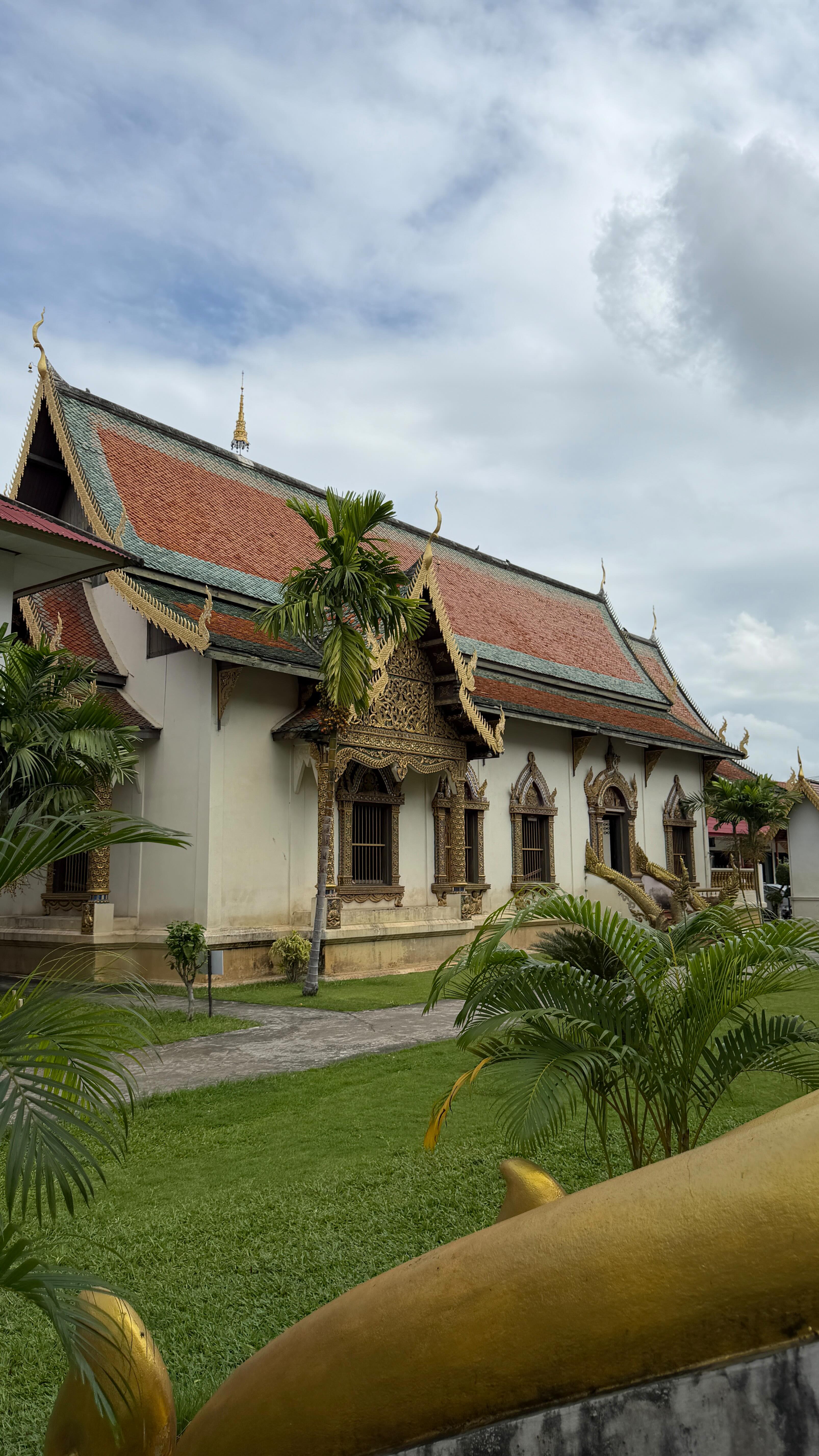 voilà | eSIM, Wat Phra Chetuphon Wimon Mangkhalaram Rajwaramahawihan