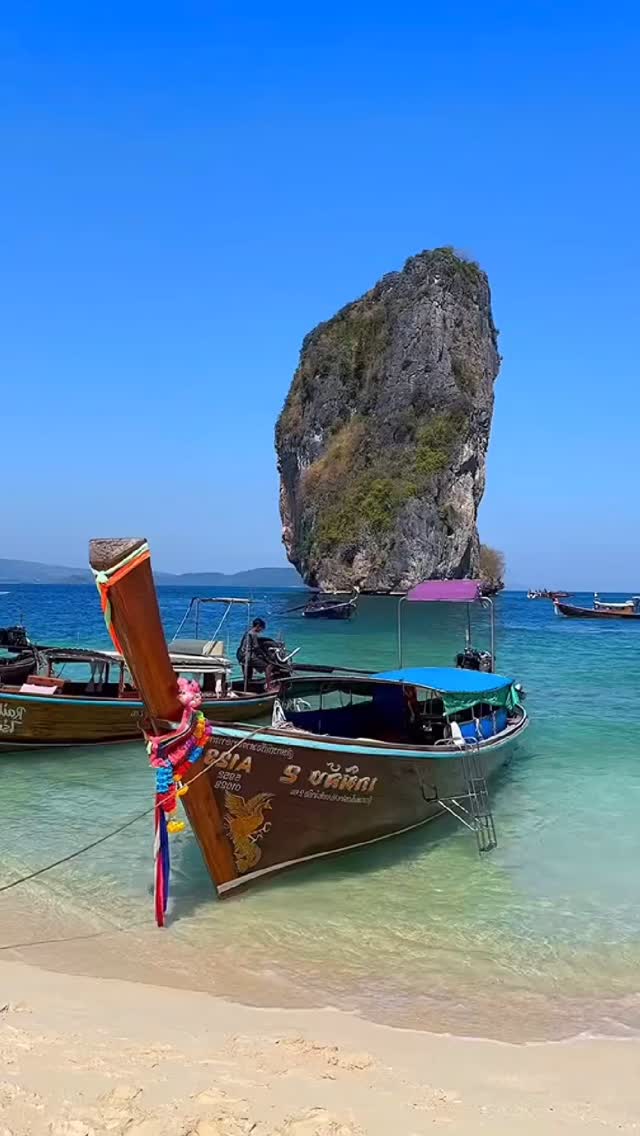 Fontaine 🇹🇭Thailand Travel, Phi Phi Islands