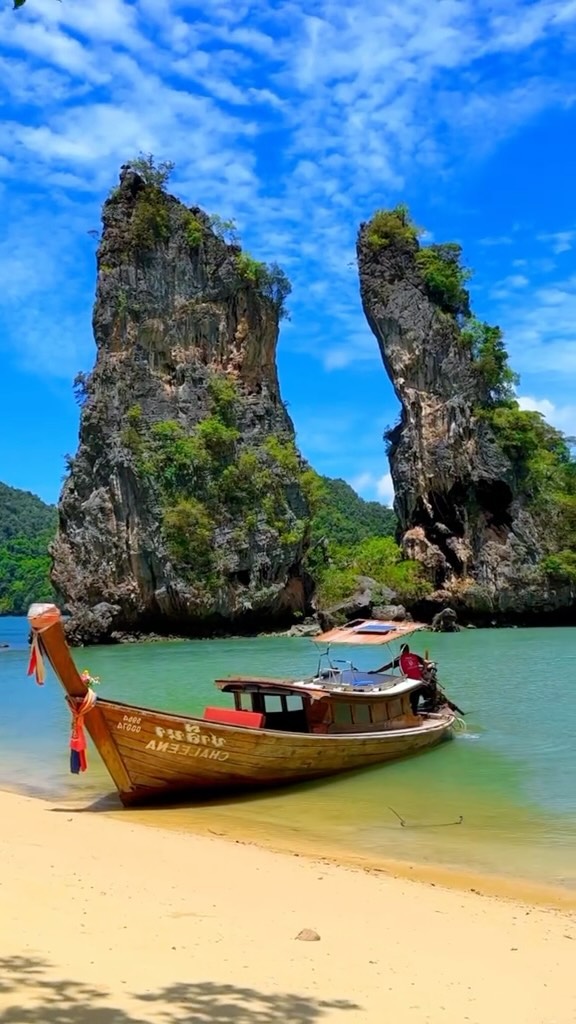 Fontaine 🇹🇭Thailand Travel, Phi Phi Islands