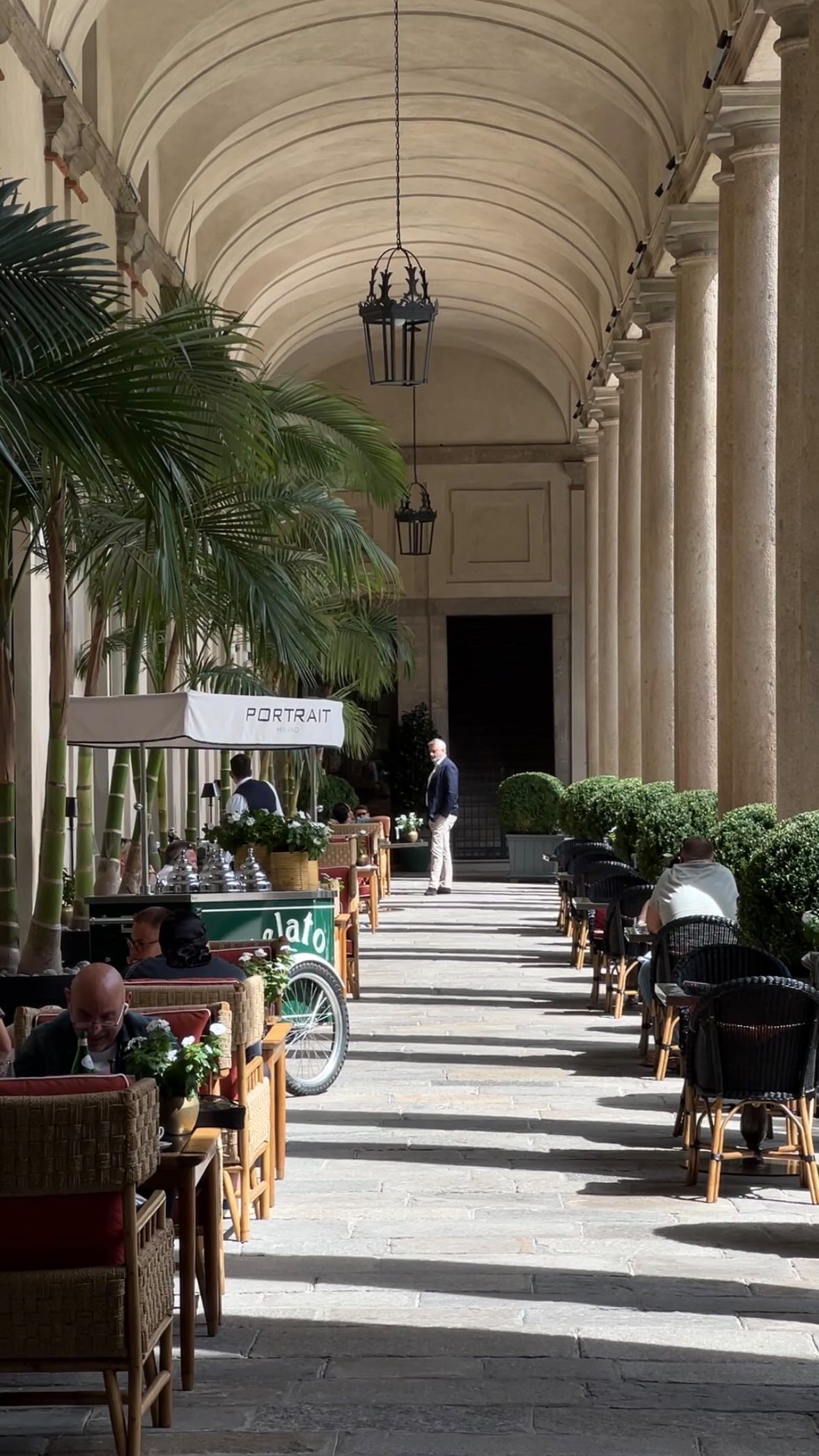 Oh Milan!, Four Seasons Hotel Milano