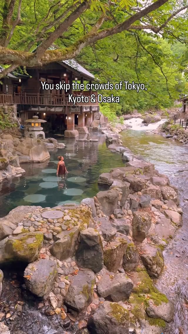 Facebook, Takaragawa Onsen Osenkaku