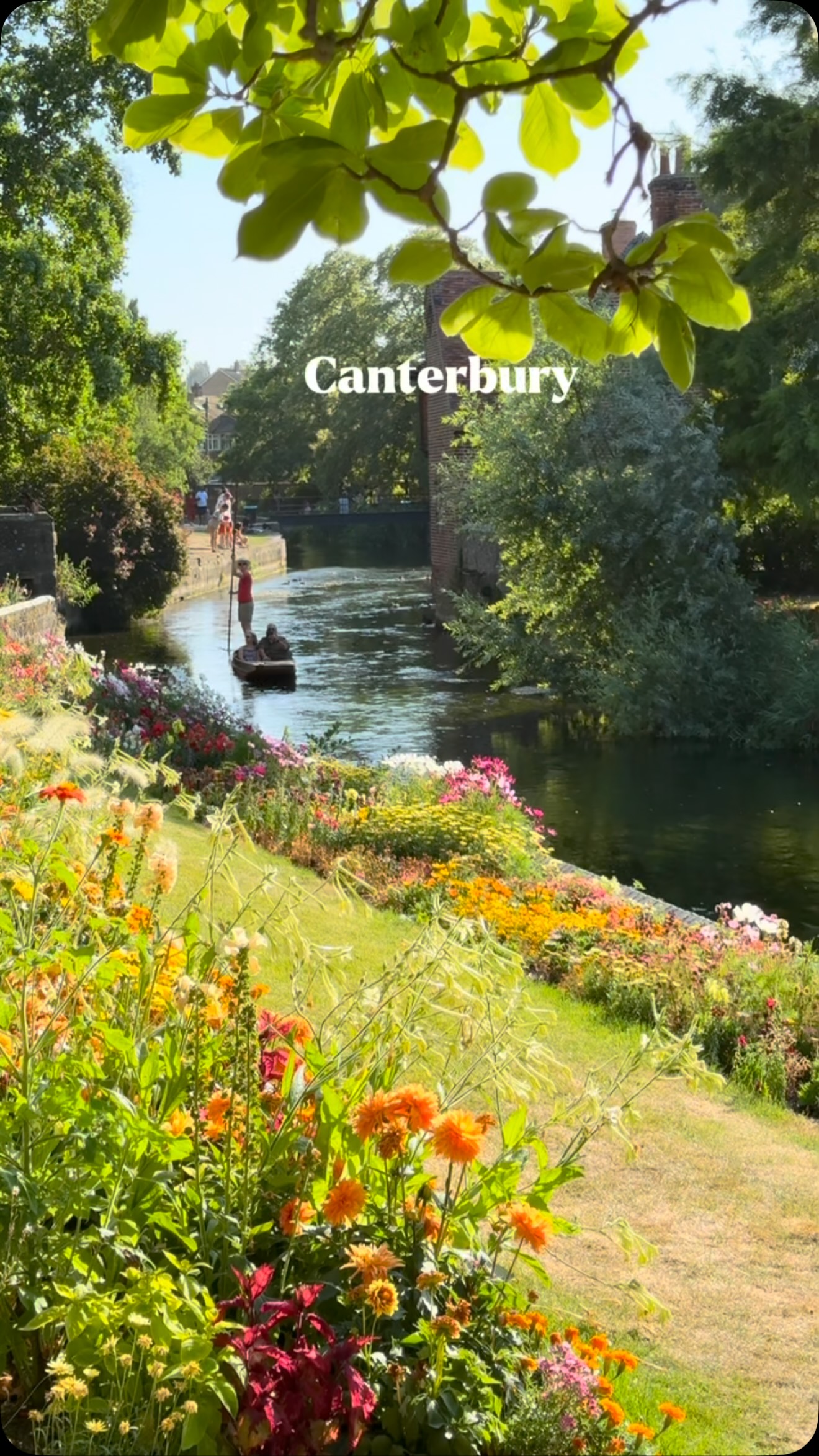 Doina Lungu | UK Travel blogger, Warwick Castle