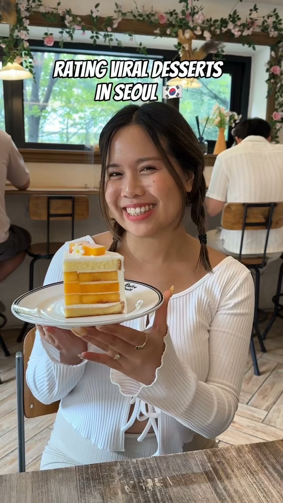 Facebook, Seongsu Cafe Rafre Fruit | 圣水 Rafre果实咖啡店 | 성수 카페 라프레플루트