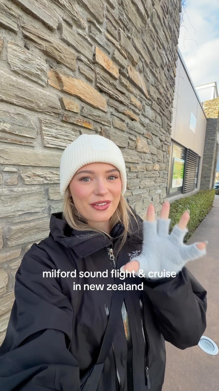 Abbie May, Milford Sound Airport - NZMF