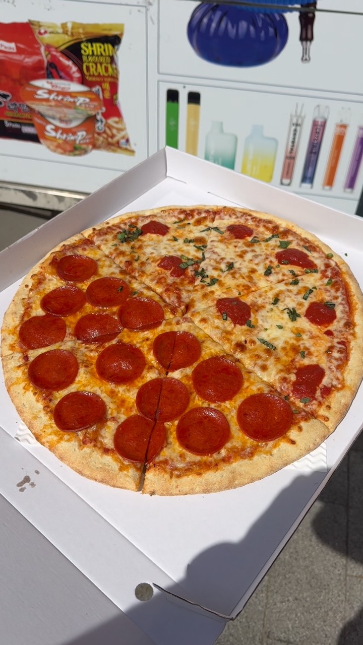 Halal Munchies - Shahrukh Farrakh CMgr MCMI, Pitfire Pizza Leicester