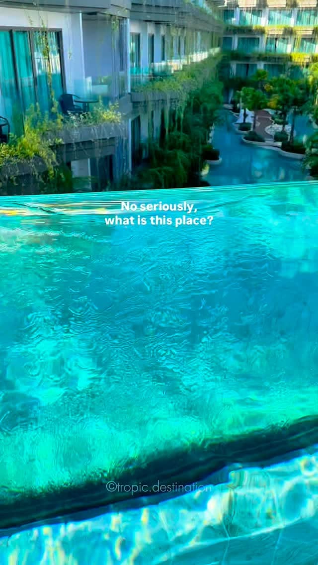 Facebook, Phi Phi Islands
