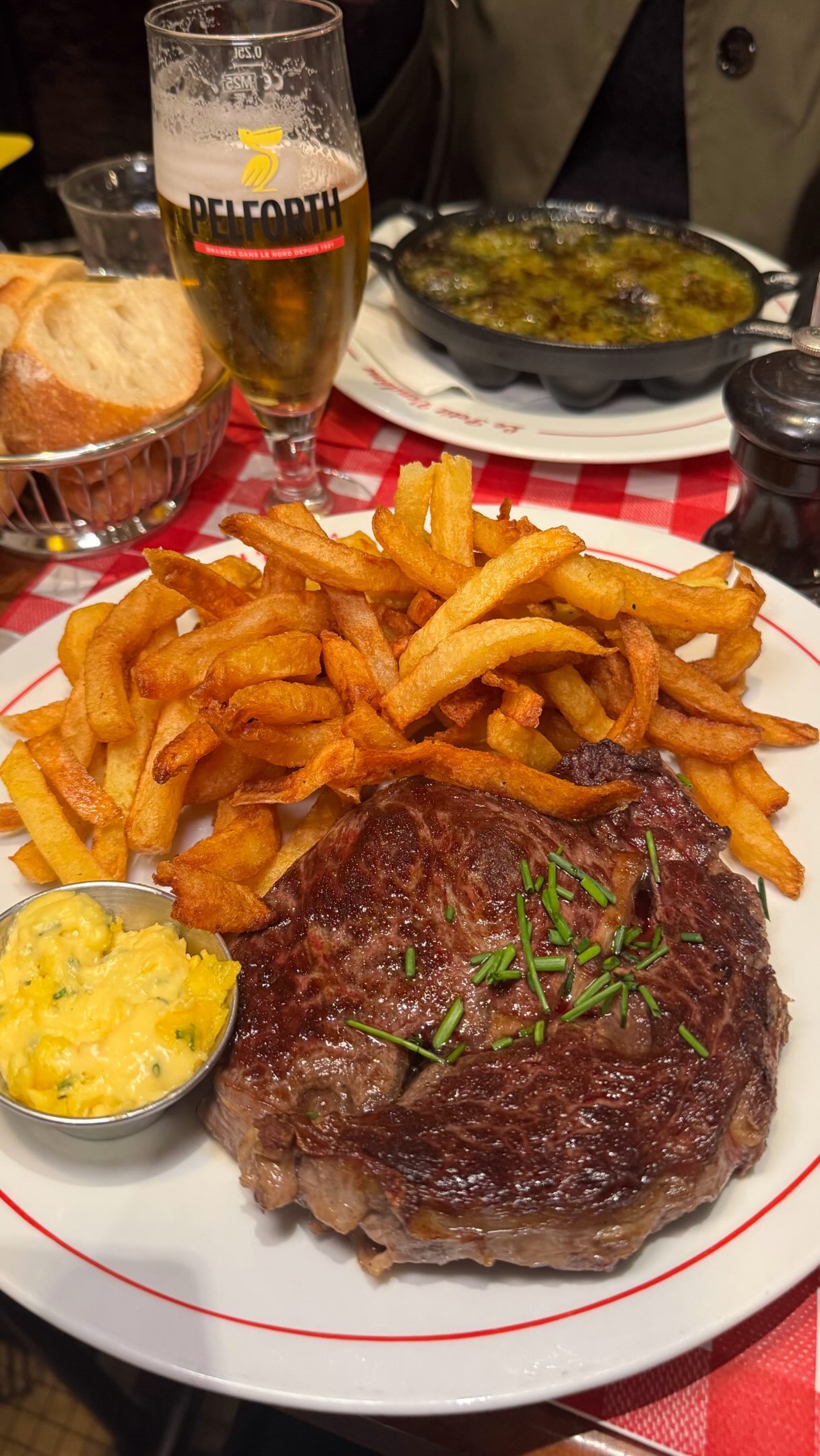 Nik | TheGreekEats, Le Petit Vendôme