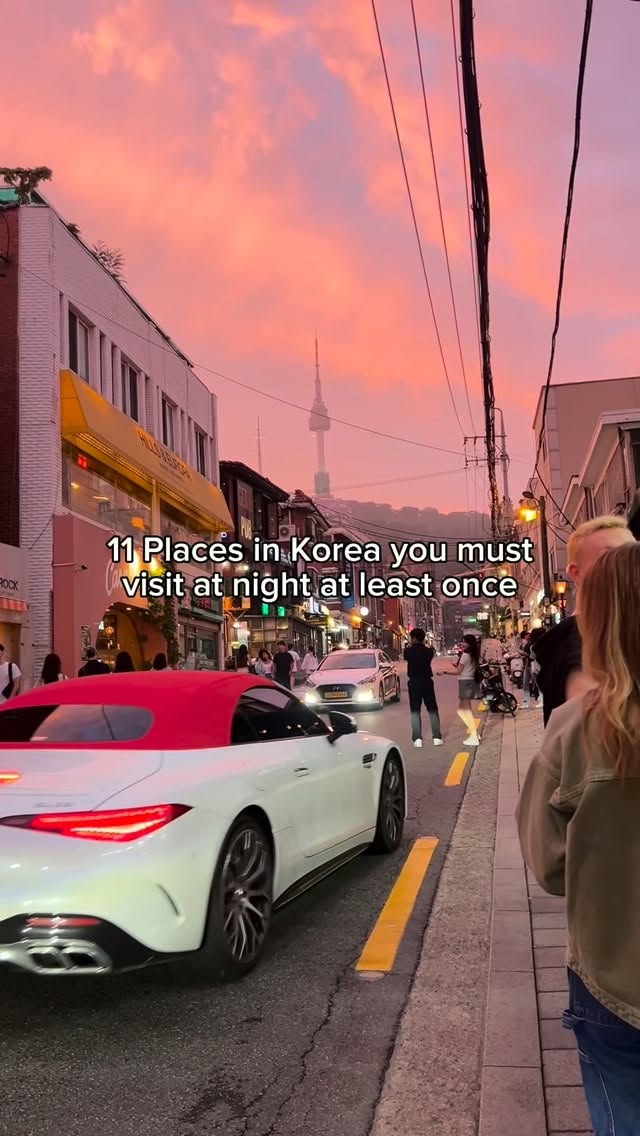 Things to Do in Korea • London • Hidden Gems, Cheonggyecheon