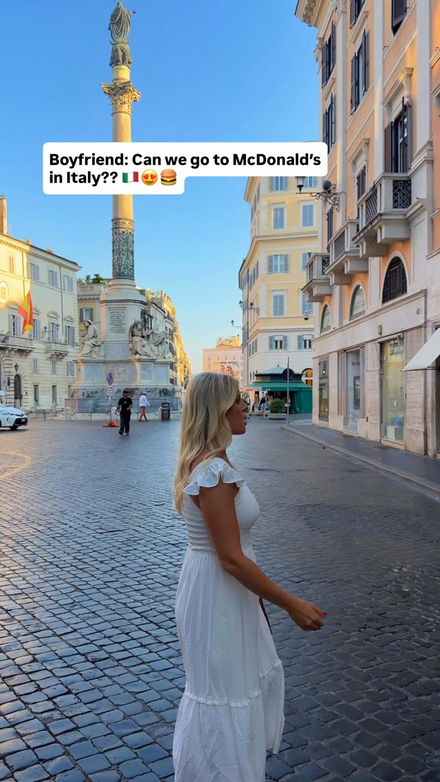 Courtney & Matt | Travel & Lifestyle Creators, Spanish Steps