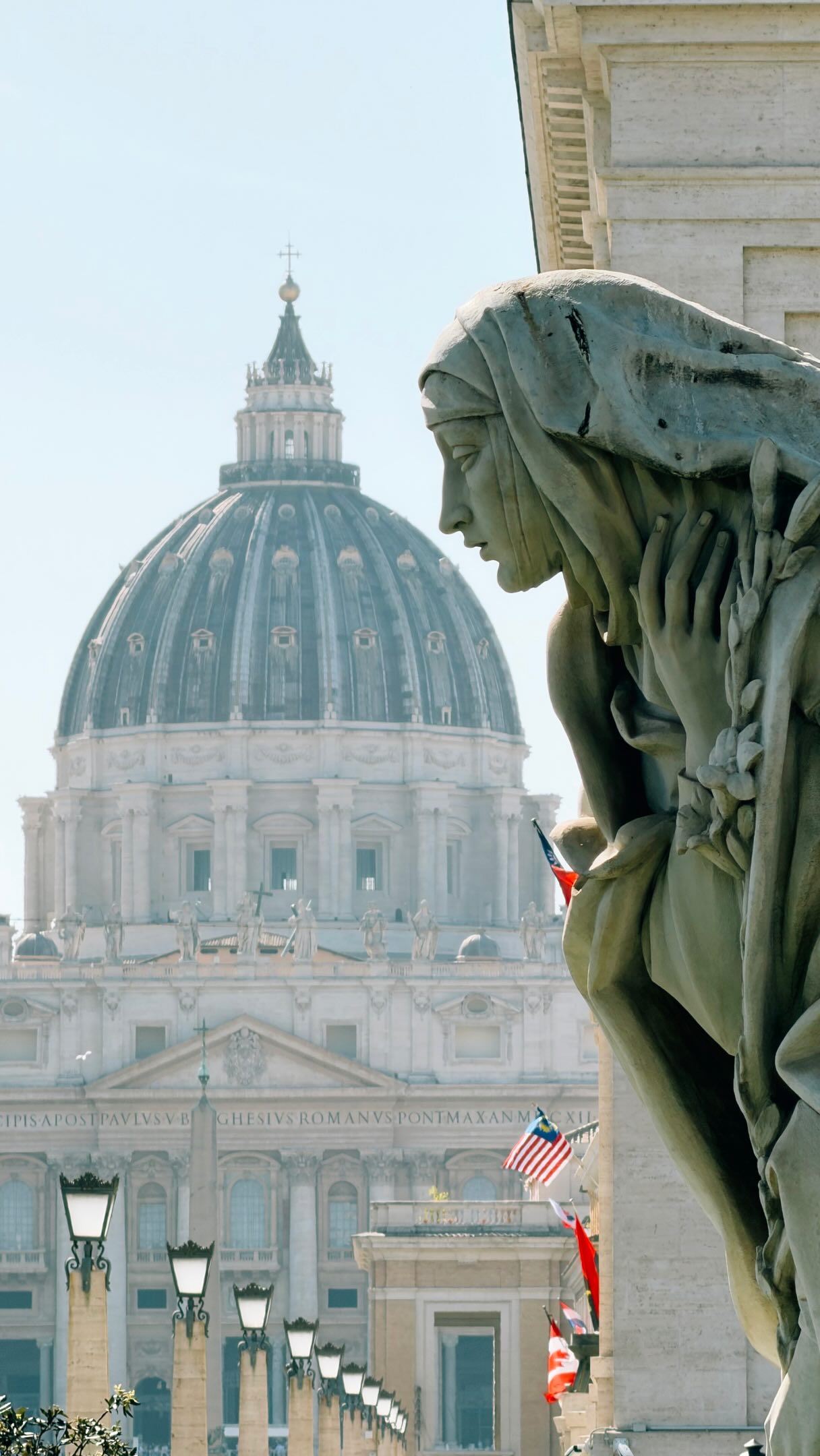 Hand Luggage Only, St. Peter's Basilica
