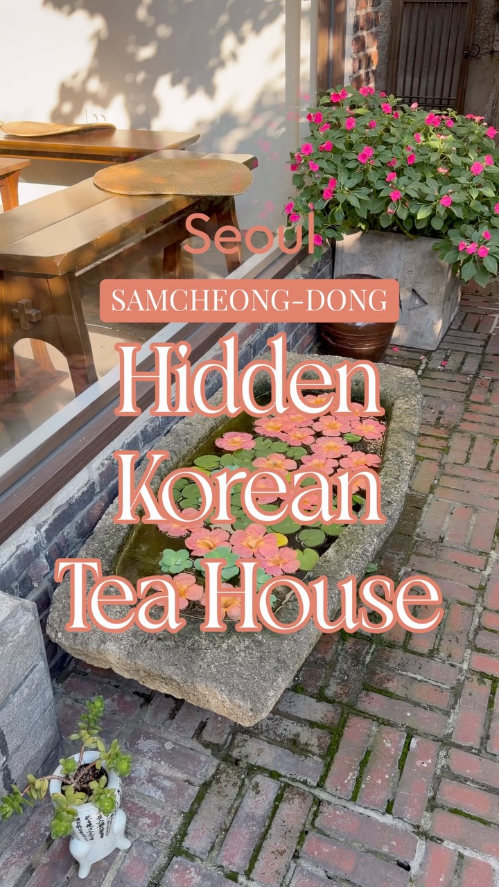 MiHee, Bukchon Hanok Village