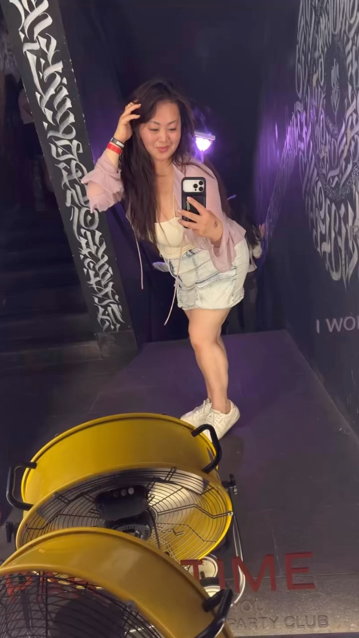 Pa Yang, Dokkaebi Party House