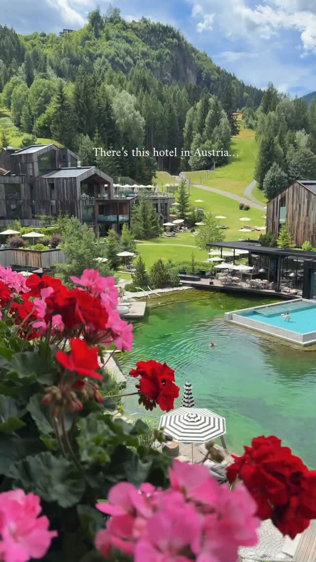 Facebook, Naturhotel Forsthofgut
