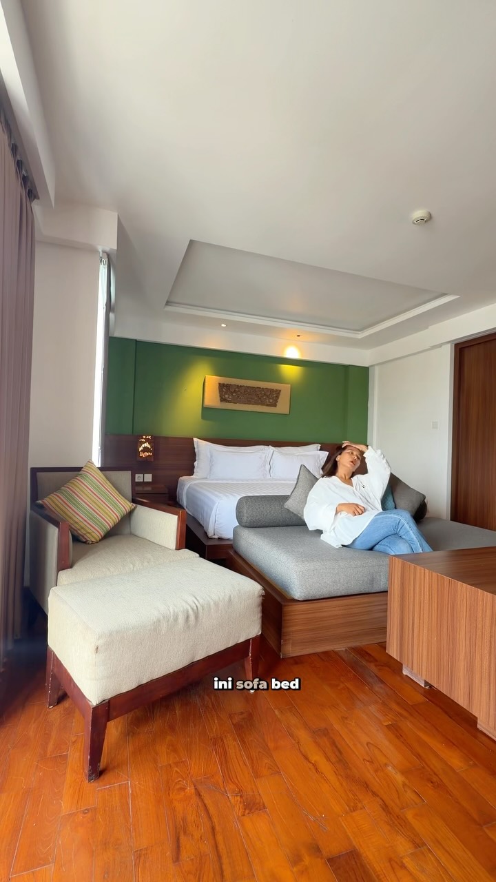 azysinuhaji, d'primahotel Petitenget Seminyak 2