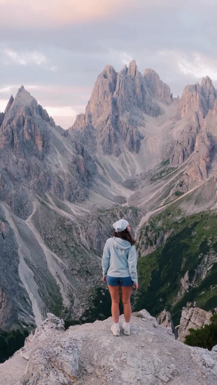LAUREN ABDOW | Adventure Travel • Nature • Hiking, Rifugio Auronzo