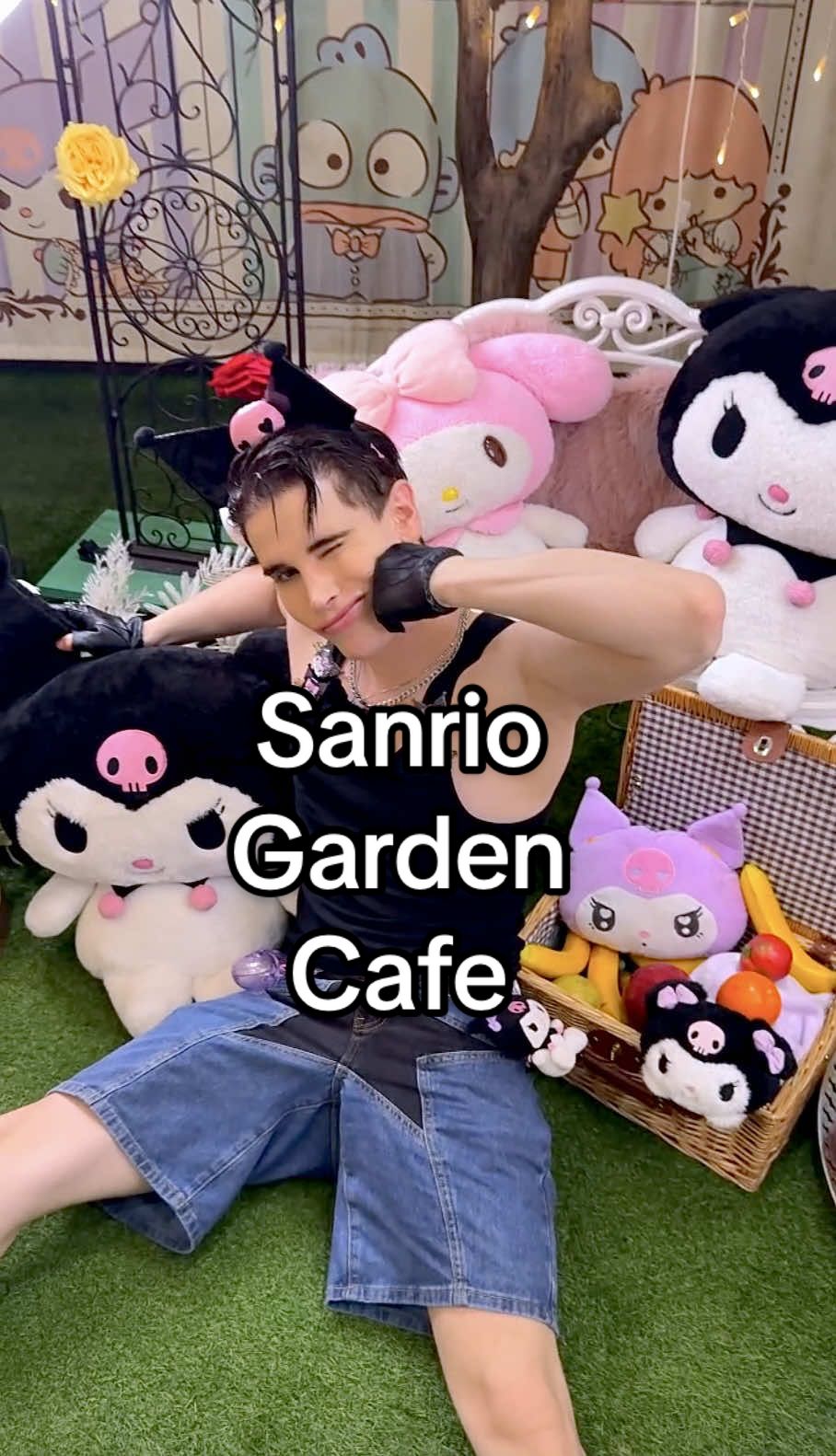 Santi Storm, Sanrio Gift Gate Asakusa