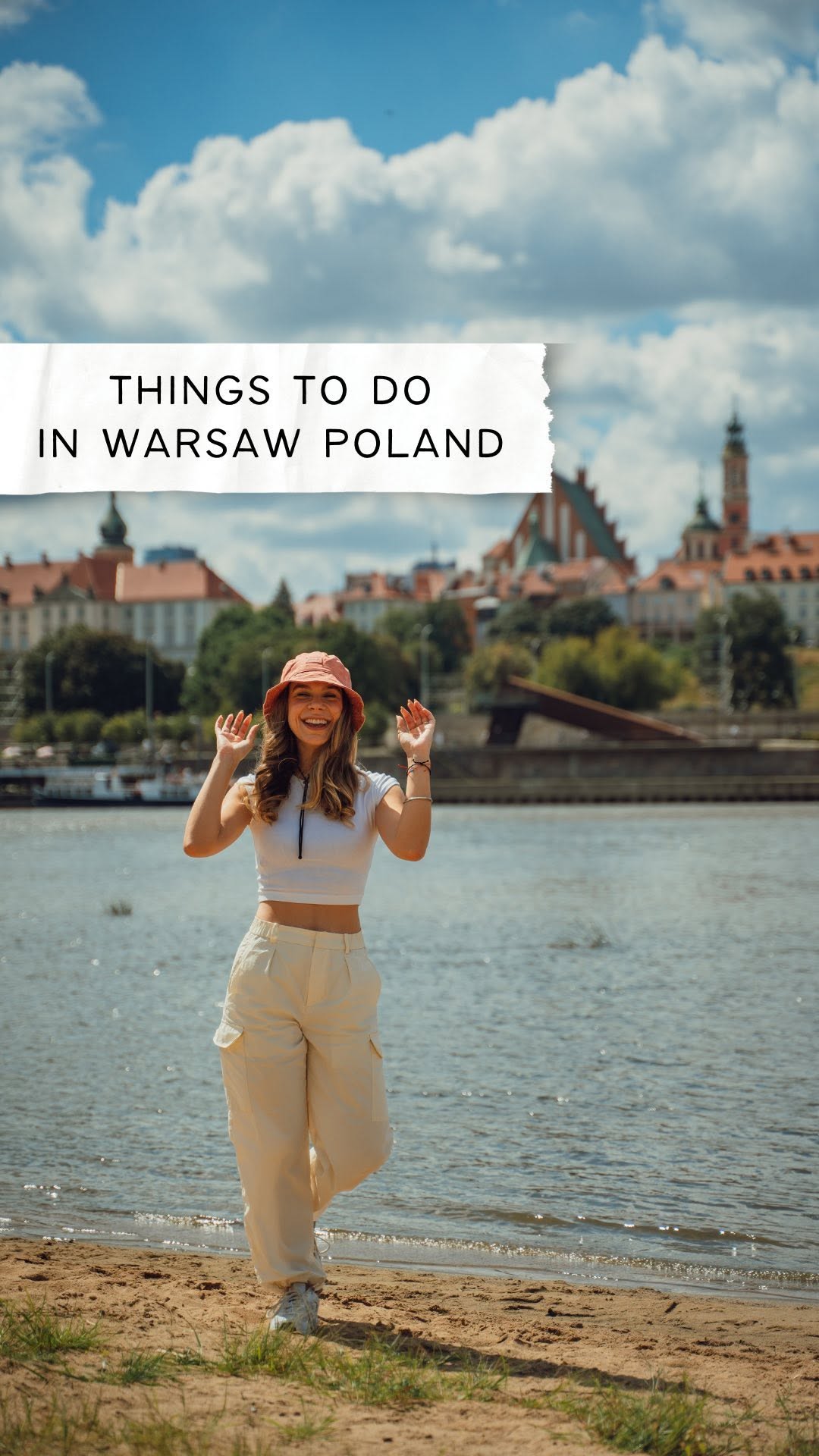 Sandy Breitmeier ☀️ Travel & London, Warsaw Old Town