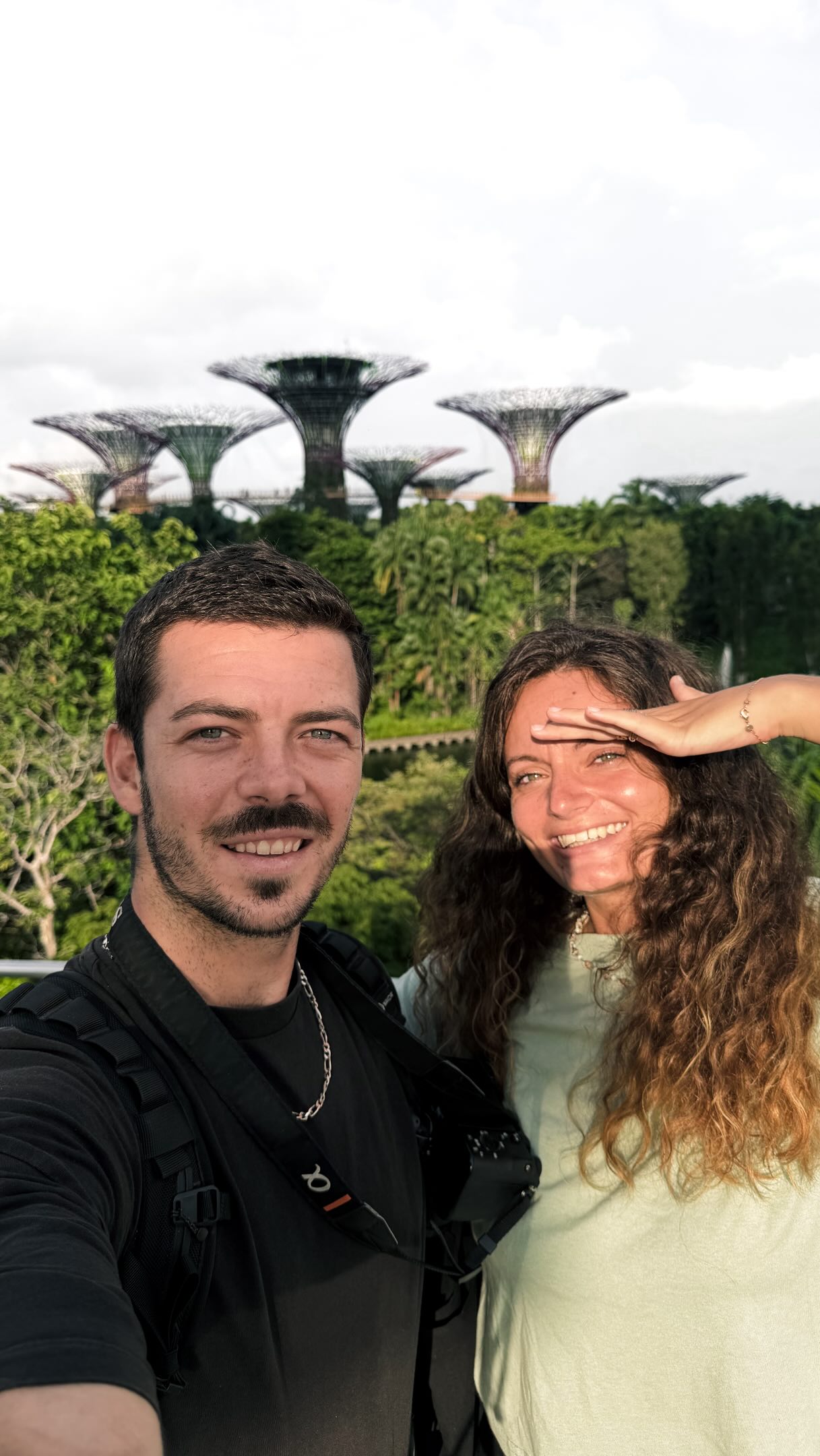 Antoine et Caro 🌍🌸 Couple | Travel | Photos, Merlion Park