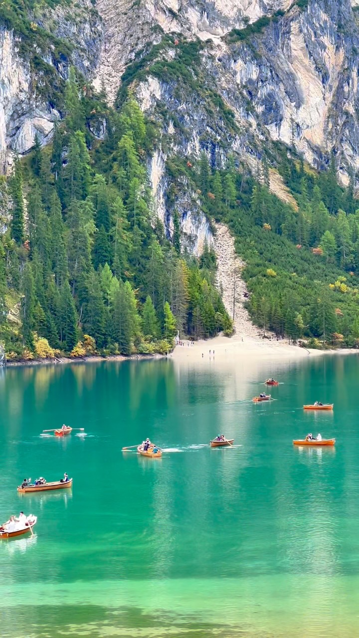 Crystal | Adventure Travel• California & Beyond, Pragser Wildsee