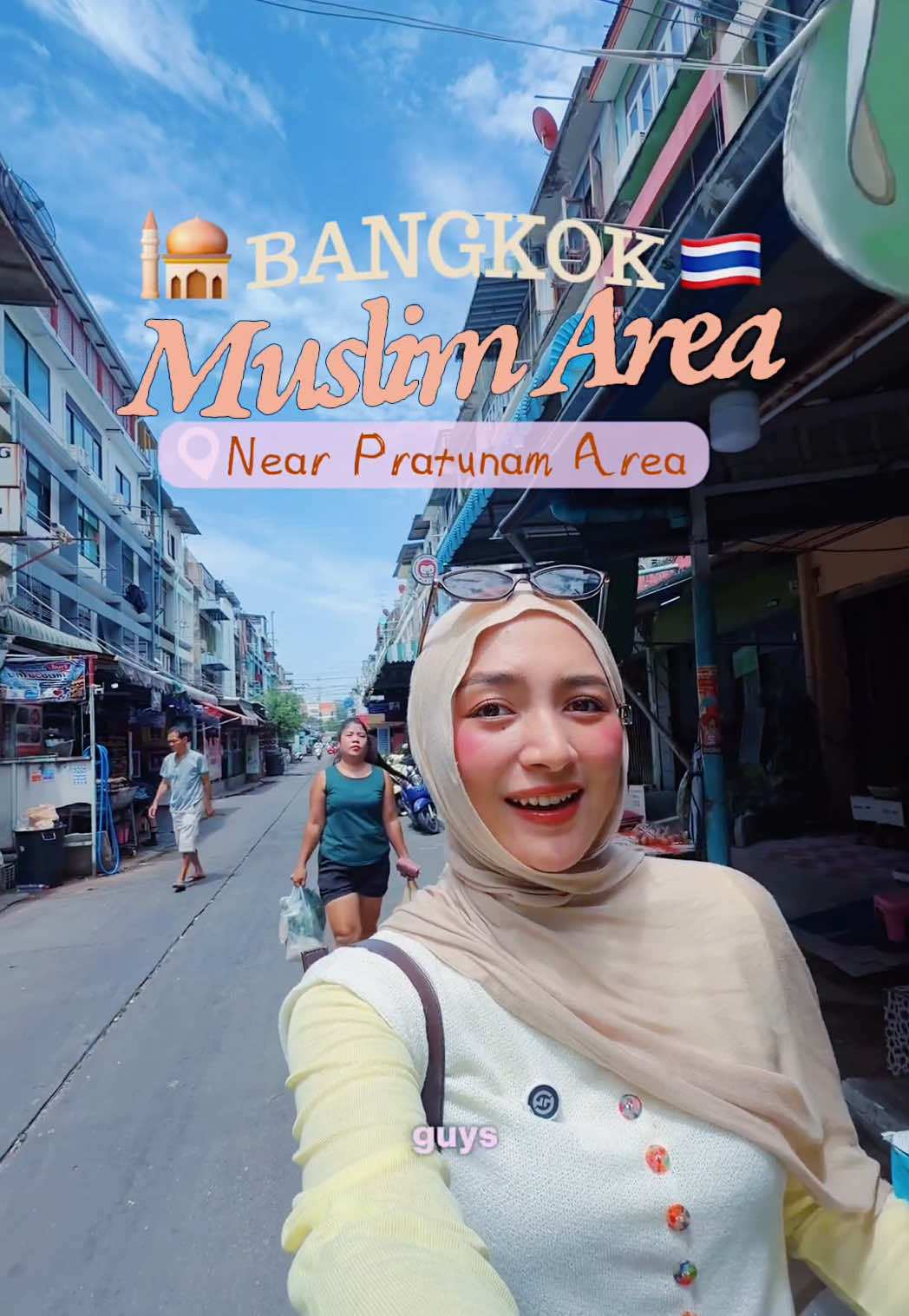 Shifa’s Journey 🇹🇭, Pratunam Market