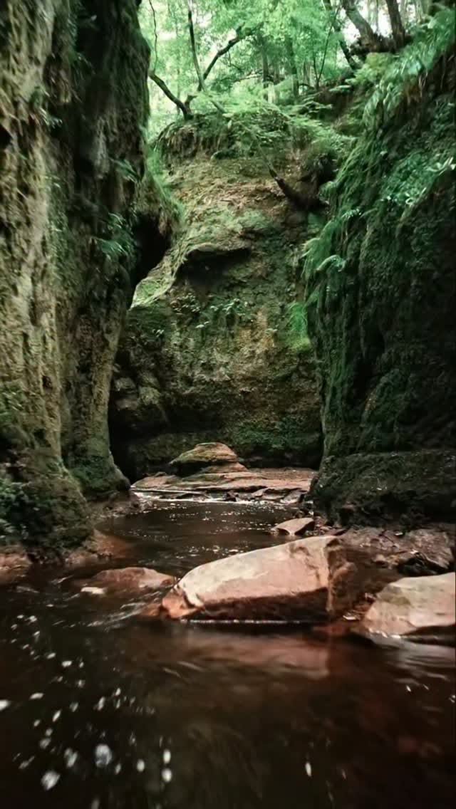 ukhiddengems, Finnich Glen