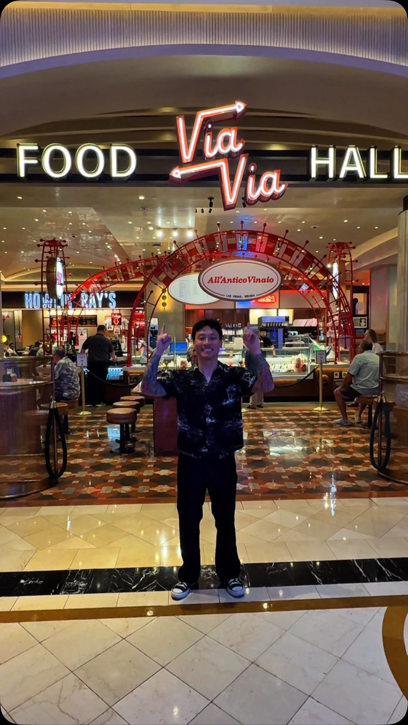 Shhhhimeating, The Venetian Las Vegas