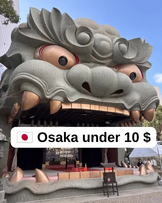 Facebook, Osaka Castle