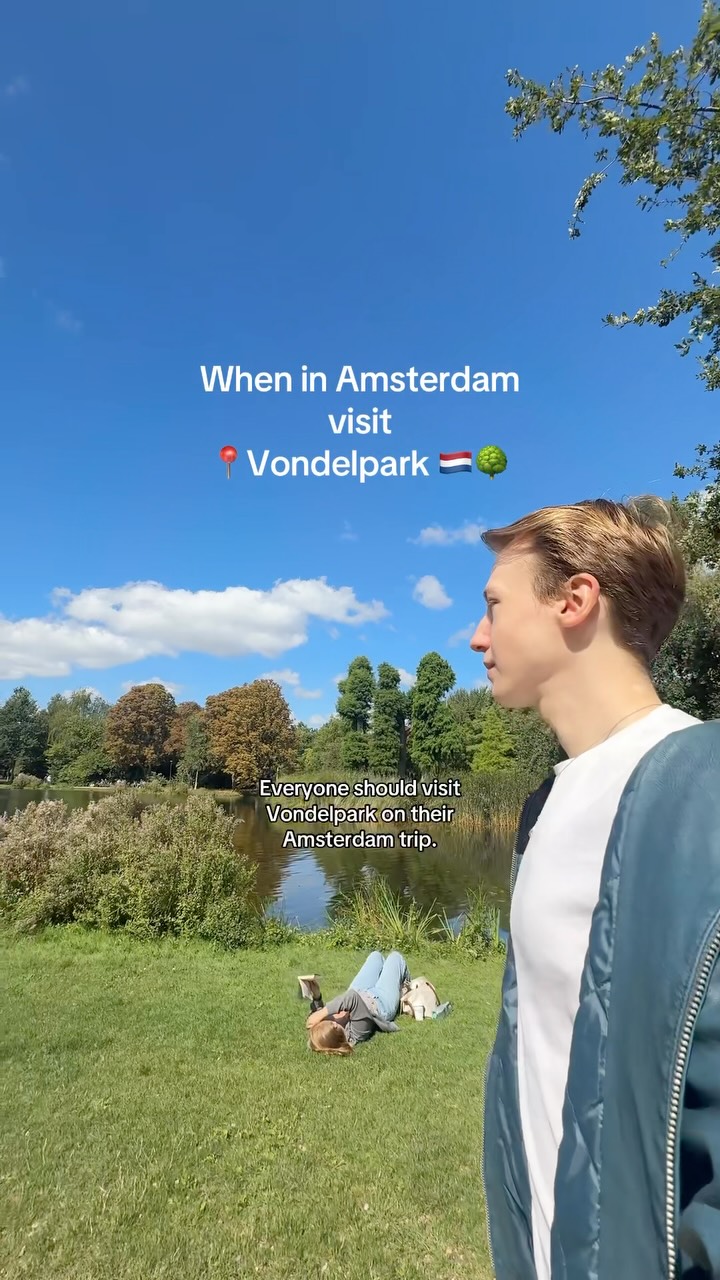 COSMO🚀🪐, Vondelpark