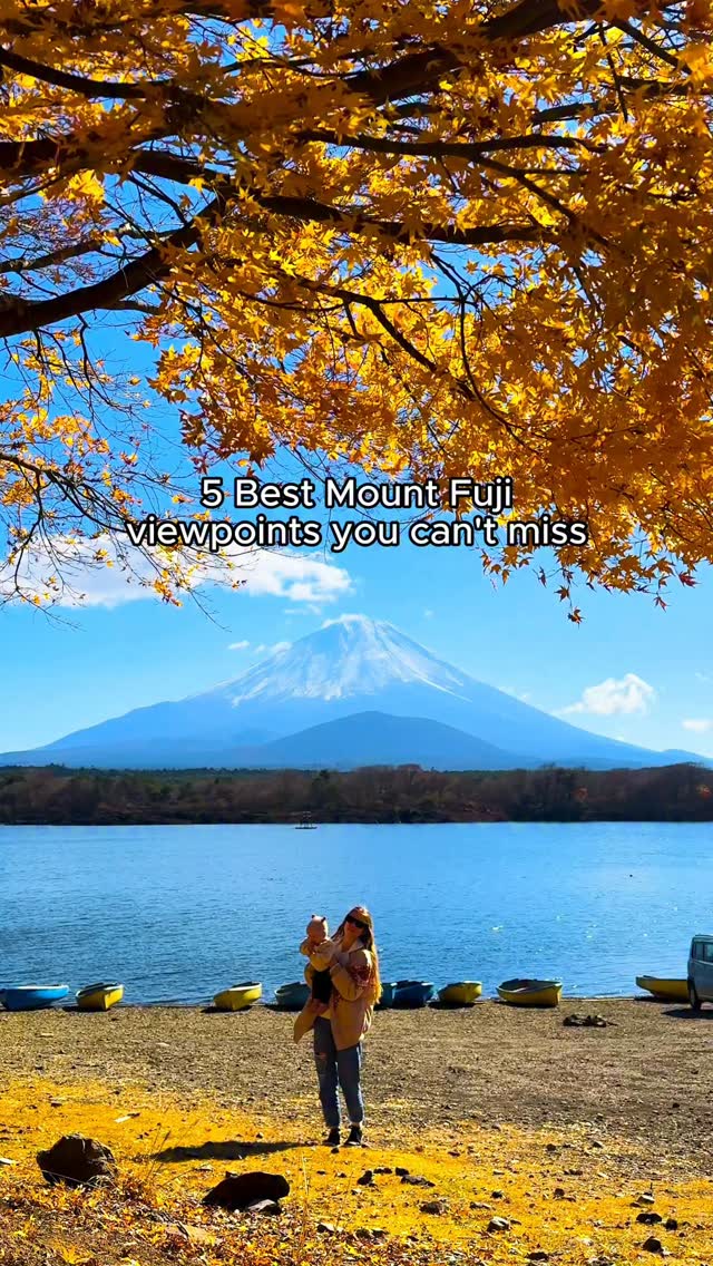 Juraj & Nika ⛰️ Adventure Travel Couple, Lake Kawaguchi Maple Corridor