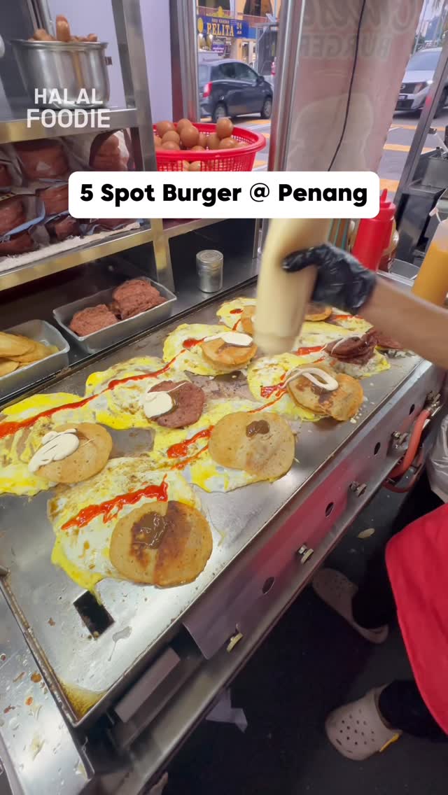 Halal Foodie 🇲🇾, Man Burger