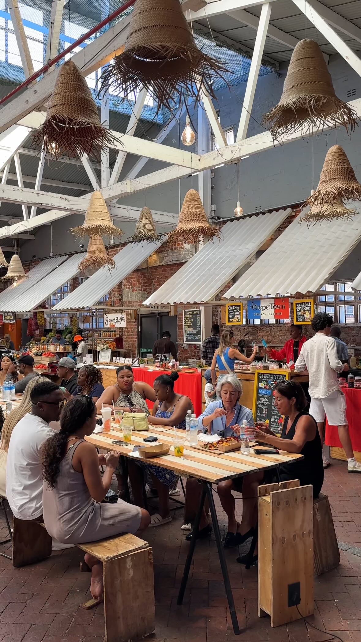 Rachel | Travel Content Creator, Oranjezicht City Farm Market