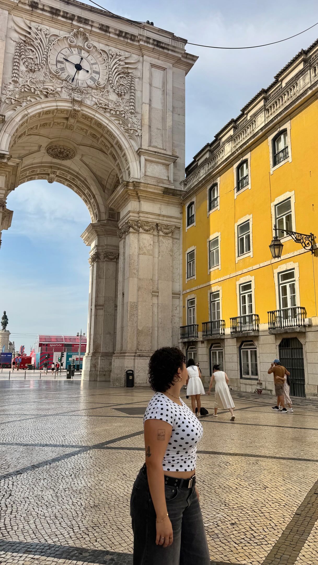 jj | solo travel + itineraries, Arco da Rua Augusta