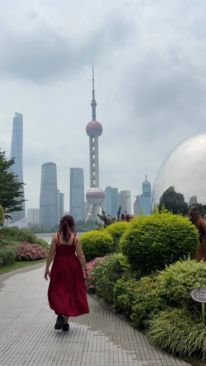 Bea Farto * solo female traveler, Lailai Snack Dumpling