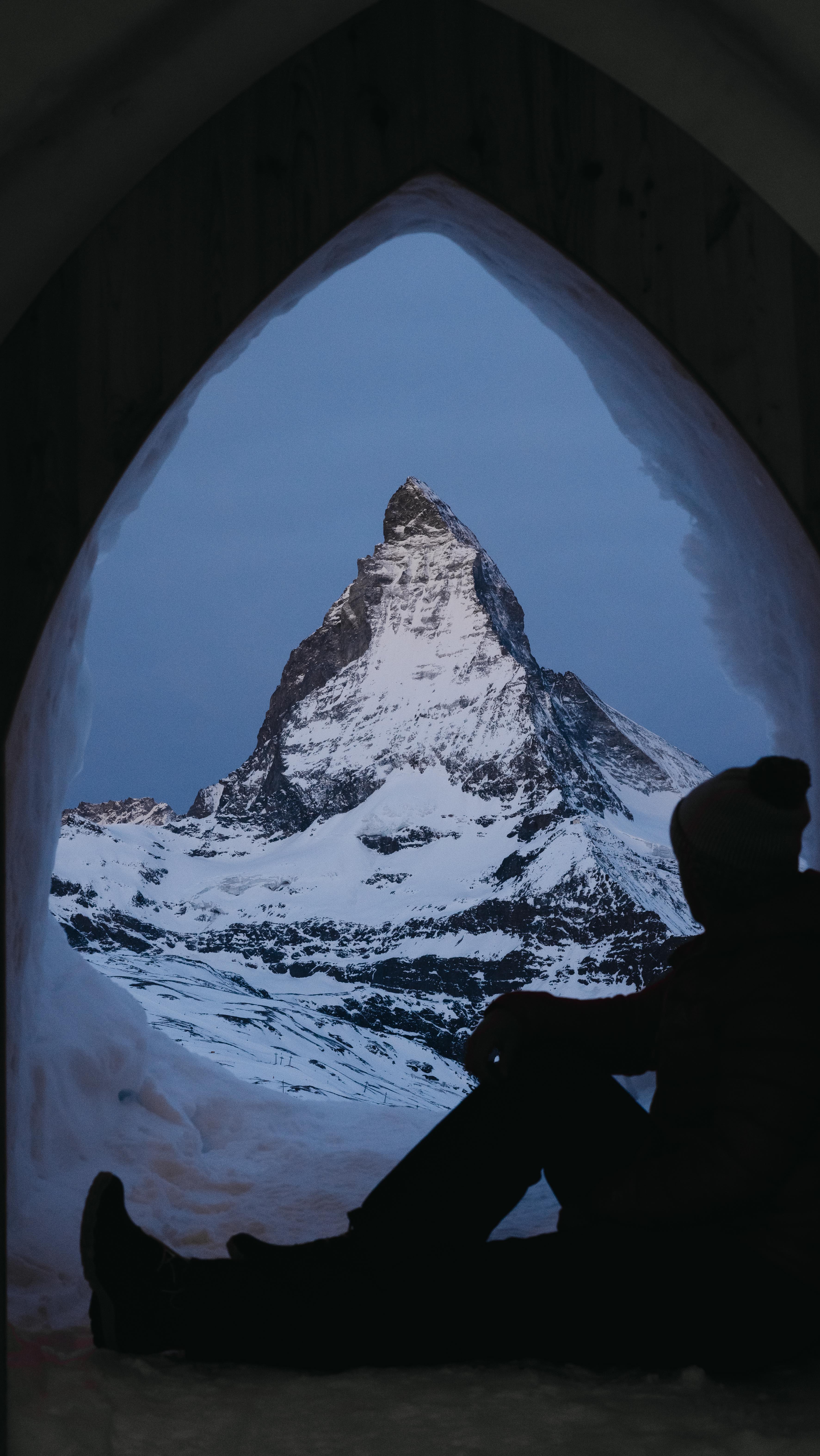 GISELLE LANGLEY & STEPHEN JIROCH | Adventure Travel, Matterhorn