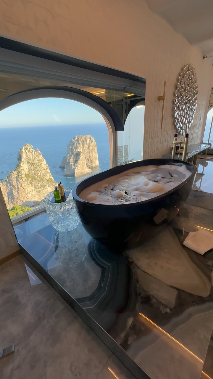 ItalianPlaces di MarcoConforti, Faraglioni