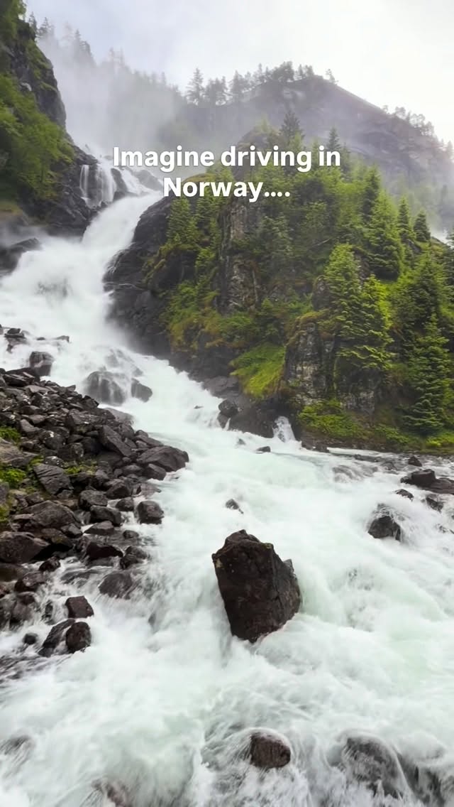 Tina   🇵🇭🇺🇸|  Mountains & Adventures, Låtefossen