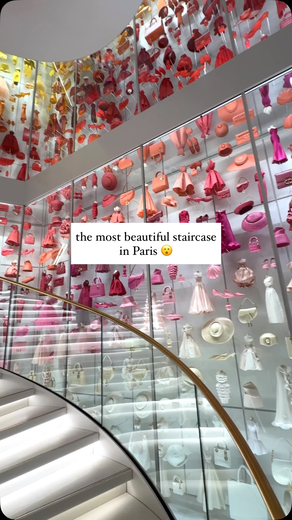 Mariana & Florian Pouteau • Travel Creators, Eiffel Tower