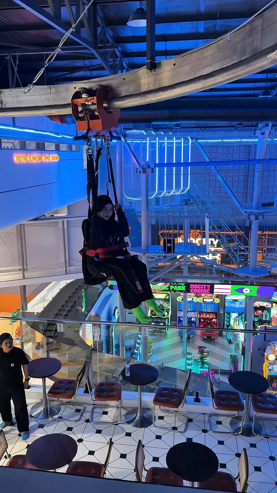 Facebook, MoCity Fun Park