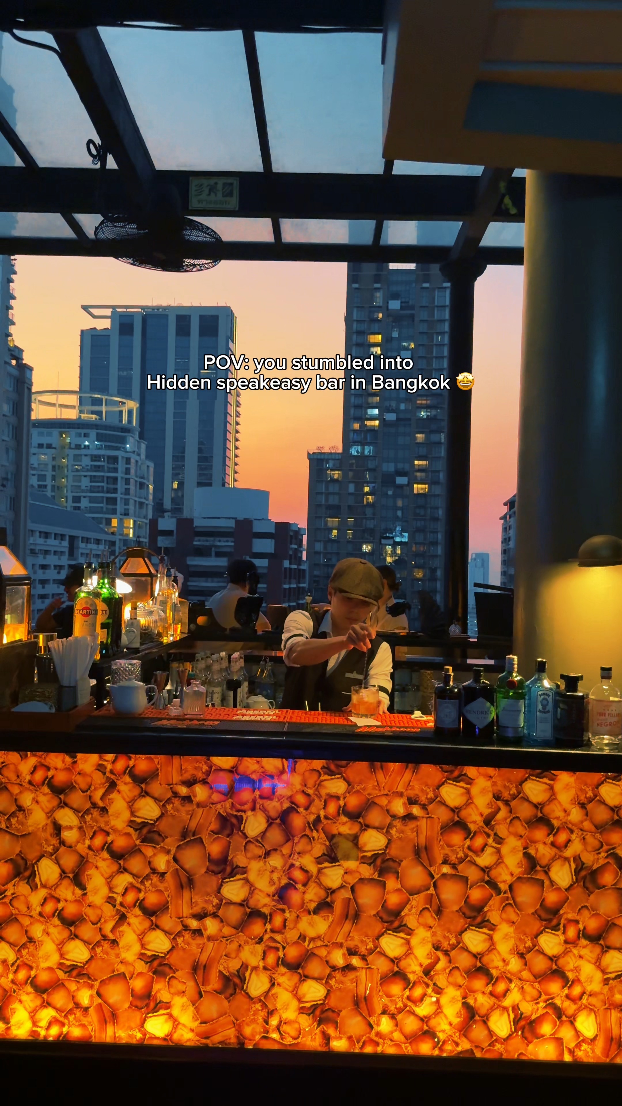 The Speakeasy Rooftop Bar Bangkok, The Speakeasy Rooftop Bar Bangkok