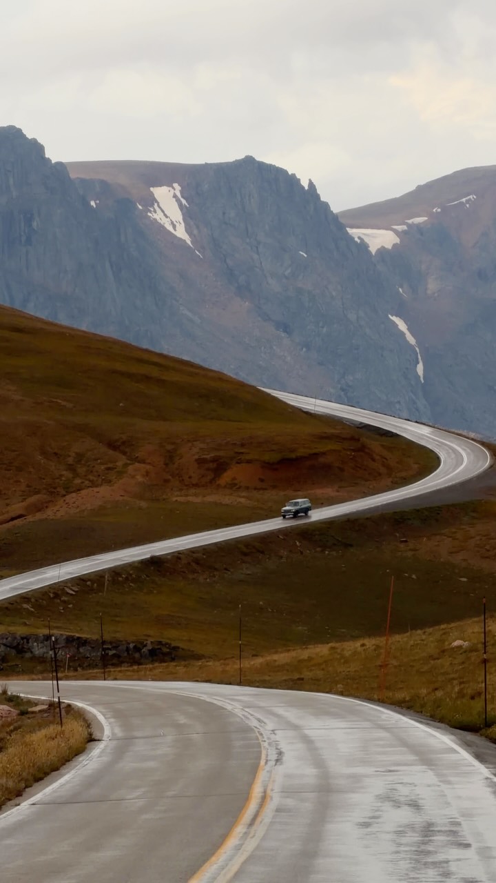 DANNY & DANIE | travel | hiking | road trips, Yellowstone National Park