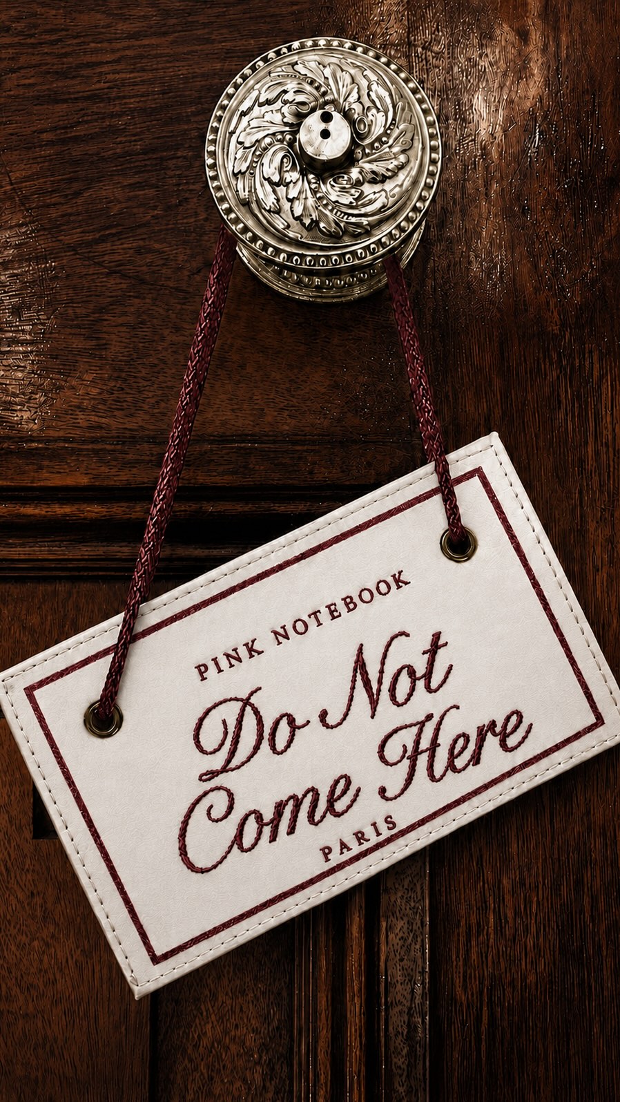 Pink Notebook, Chez Janou